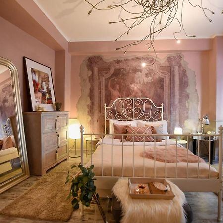 Magic Studio - A Central Fairytale Experience Bucarest Extérieur photo