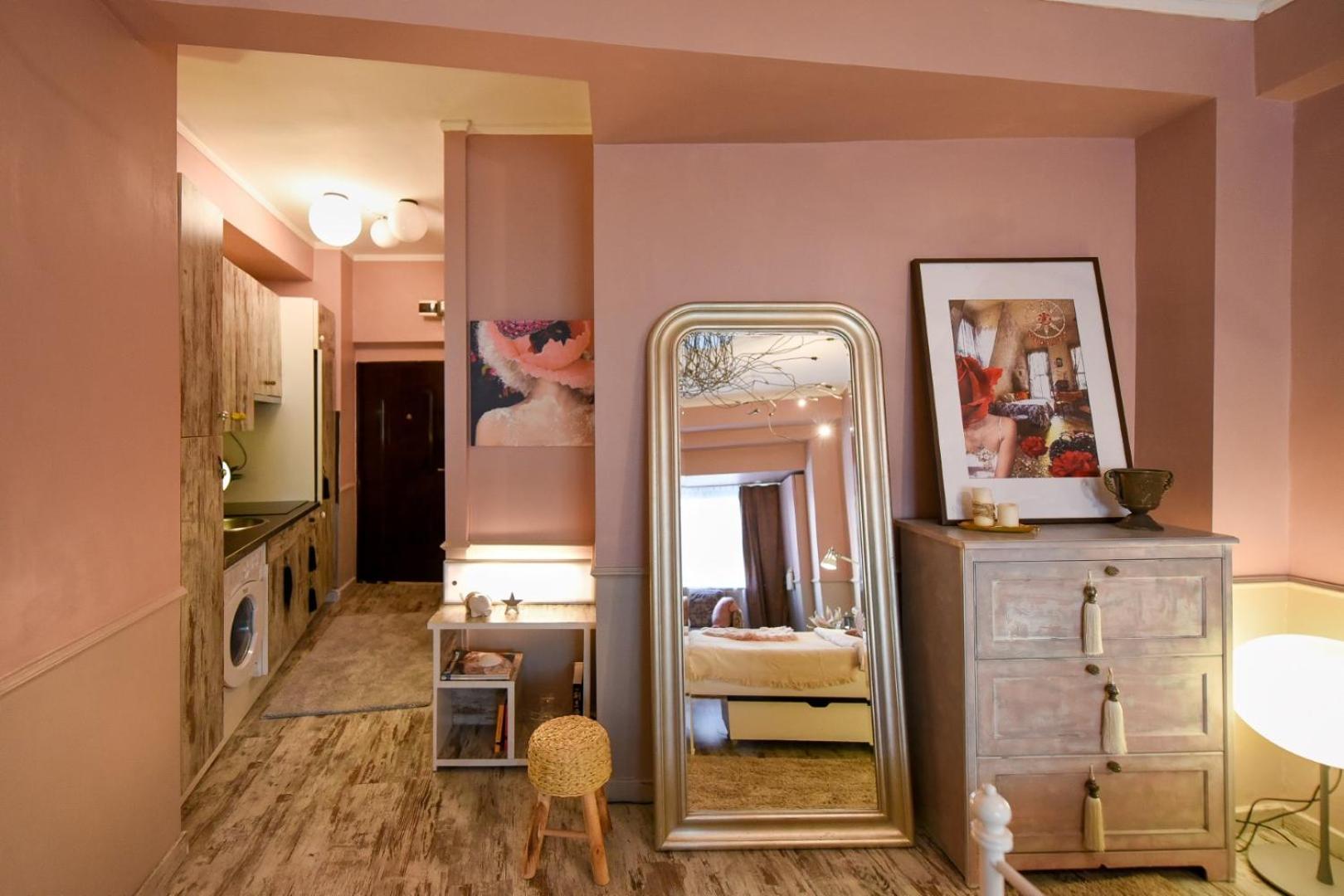 Magic Studio - A Central Fairytale Experience Bucarest Extérieur photo